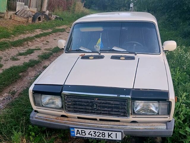 Белый ВАЗ 2107, объемом двигателя 1.5 л и пробегом 0 тыс. км за 1450 $, фото 1 на Automoto.ua