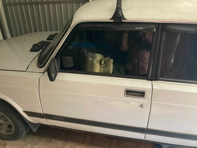 Белый ВАЗ 2107, объемом двигателя 1.3 л и пробегом 58 тыс. км за 806 $, фото 1 на Automoto.ua