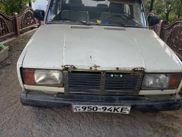 Белый ВАЗ 2107, объемом двигателя 0 л и пробегом 1000 тыс. км за 224 $, фото 1 на Automoto.ua