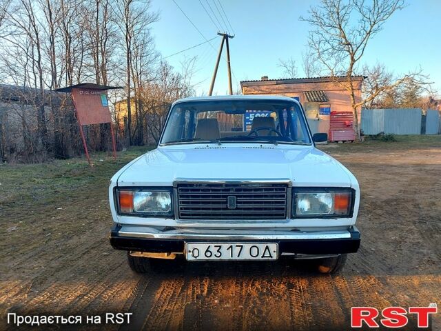 Білий ВАЗ 2107, об'ємом двигуна 1.5 л та пробігом 44 тис. км за 1200 $, фото 1 на Automoto.ua