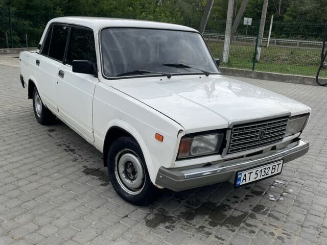 Белый ВАЗ 2107, объемом двигателя 1.5 л и пробегом 84 тыс. км за 702 $, фото 1 на Automoto.ua