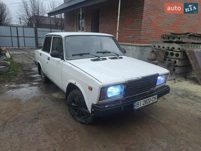 Білий ВАЗ 2107, об'ємом двигуна 1.29 л та пробігом 30 тис. км за 650 $, фото 1 на Automoto.ua