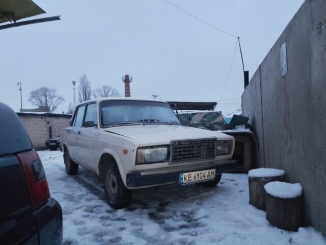 Білий ВАЗ 2107, об'ємом двигуна 1.5 л та пробігом 80 тис. км за 1000 $, фото 1 на Automoto.ua