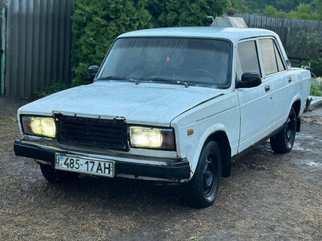 Білий ВАЗ 2107, об'ємом двигуна 1.3 л та пробігом 77 тис. км за 337 $, фото 1 на Automoto.ua