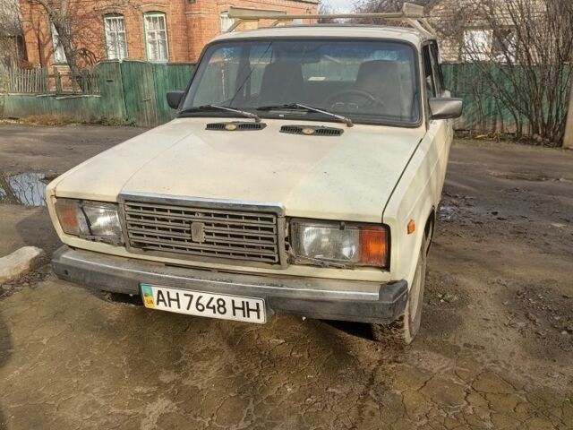 Білий ВАЗ 2107, об'ємом двигуна 1.3 л та пробігом 200 тис. км за 592 $, фото 1 на Automoto.ua