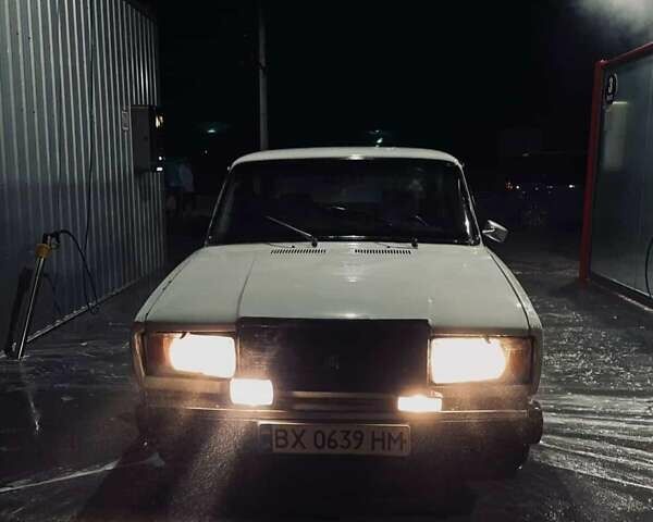 Белый ВАЗ 2107, объемом двигателя 1.45 л и пробегом 113 тыс. км за 650 $, фото 1 на Automoto.ua