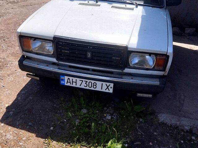 Белый ВАЗ 2107, объемом двигателя 1.5 л и пробегом 230 тыс. км за 710 $, фото 1 на Automoto.ua