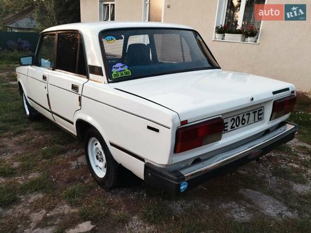 Белый ВАЗ 2107, объемом двигателя 1.5 л и пробегом 159 тыс. км за 950 $, фото 1 на Automoto.ua