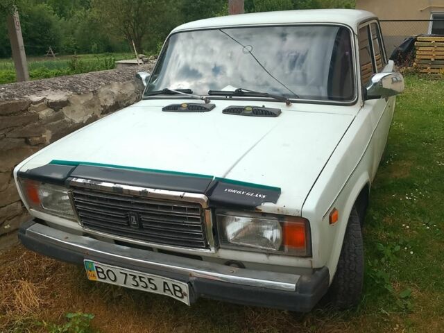 Белый ВАЗ 2107, объемом двигателя 1.5 л и пробегом 30 тыс. км за 320 $, фото 1 на Automoto.ua