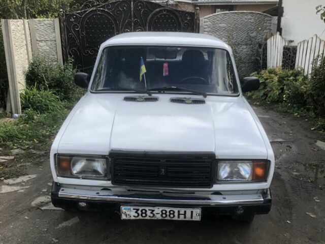 Білий ВАЗ 2107, об'ємом двигуна 1.1 л та пробігом 300 тис. км за 550 $, фото 1 на Automoto.ua