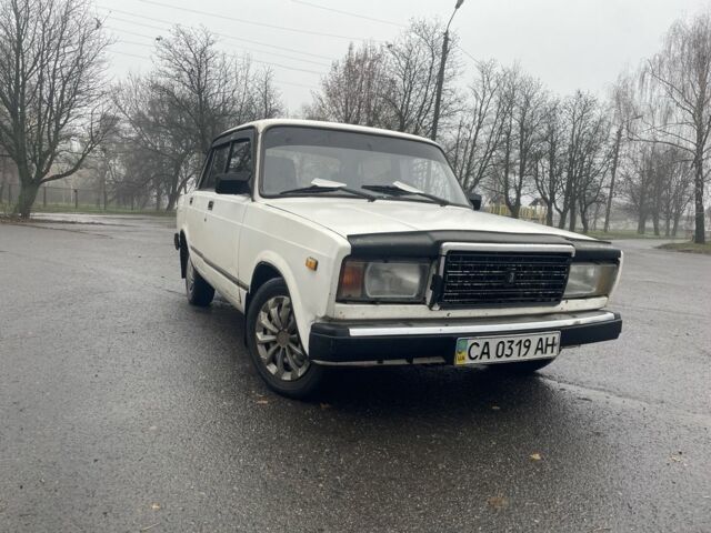 Білий ВАЗ 2107, об'ємом двигуна 1.6 л та пробігом 100 тис. км за 638 $, фото 1 на Automoto.ua