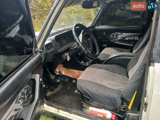 Белый ВАЗ 2107, объемом двигателя 1.3 л и пробегом 100 тыс. км за 430 $, фото 1 на Automoto.ua