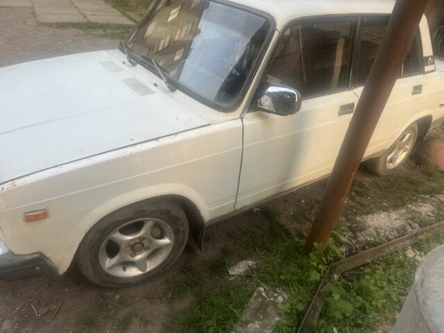 Белый ВАЗ 2107, объемом двигателя 1.5 л и пробегом 160 тыс. км за 522 $, фото 1 на Automoto.ua