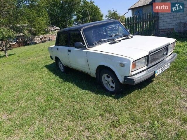 Белый ВАЗ 2107, объемом двигателя 1.6 л и пробегом 188 тыс. км за 412 $, фото 1 на Automoto.ua