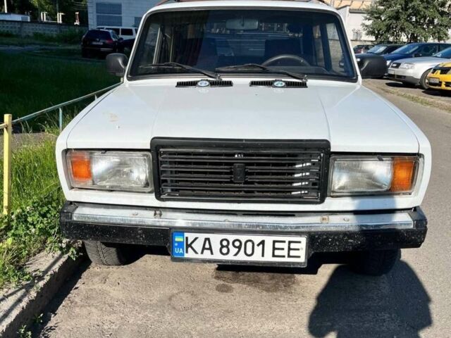 Белый ВАЗ 2107, объемом двигателя 1.45 л и пробегом 190 тыс. км за 1100 $, фото 1 на Automoto.ua