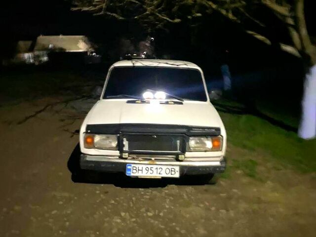 Білий ВАЗ 2107, об'ємом двигуна 1.3 л та пробігом 150 тис. км за 800 $, фото 1 на Automoto.ua