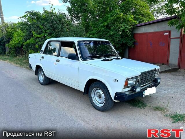 Білий ВАЗ 2107, об'ємом двигуна 1.5 л та пробігом 0 тис. км за 850 $, фото 1 на Automoto.ua