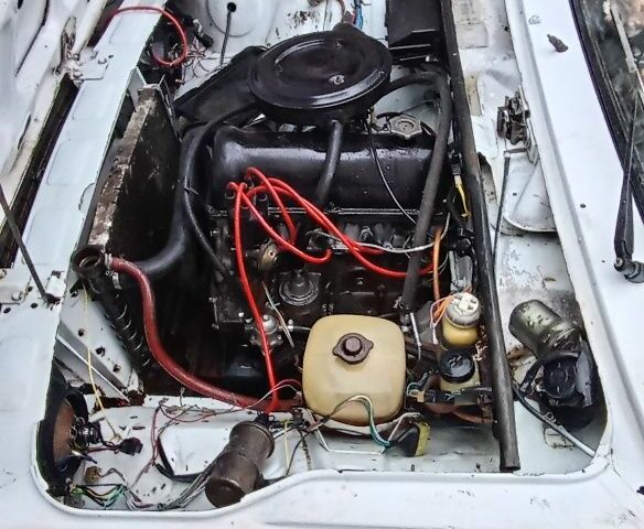 Белый ВАЗ 2107, объемом двигателя 1 л и пробегом 90 тыс. км за 601 $, фото 1 на Automoto.ua