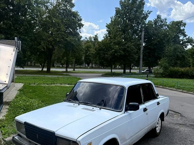 Білий ВАЗ 2107, об'ємом двигуна 1.5 л та пробігом 154 тис. км за 700 $, фото 1 на Automoto.ua