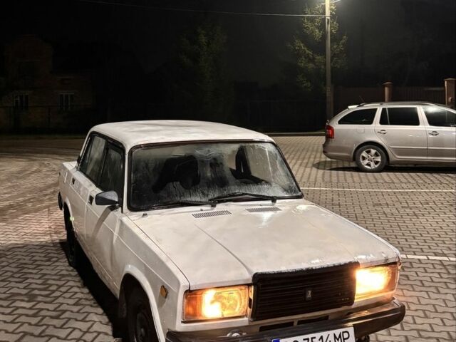 Білий ВАЗ 2107, об'ємом двигуна 1.3 л та пробігом 1 тис. км за 379 $, фото 1 на Automoto.ua
