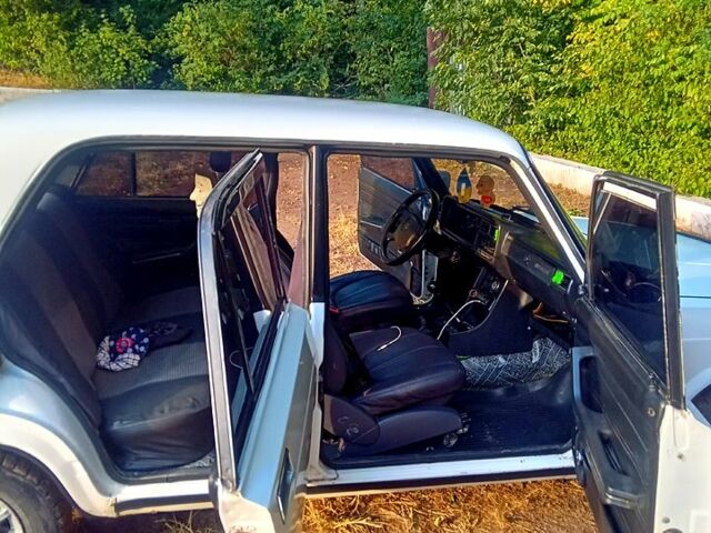 Белый ВАЗ 2107, объемом двигателя 1.3 л и пробегом 0 тыс. км за 1100 $, фото 1 на Automoto.ua