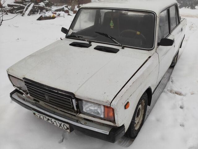 Білий ВАЗ 2107, об'ємом двигуна 0 л та пробігом 100 тис. км за 446 $, фото 1 на Automoto.ua