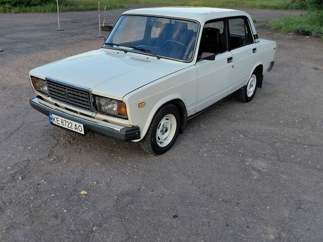 Білий ВАЗ 2107, об'ємом двигуна 1.5 л та пробігом 5 тис. км за 1550 $, фото 1 на Automoto.ua