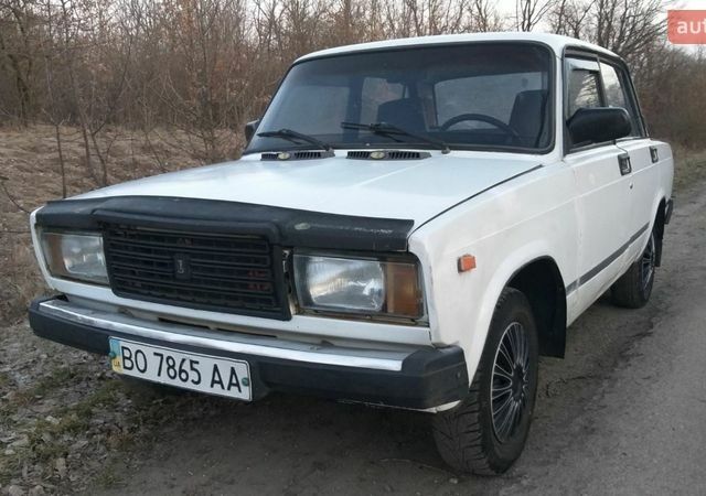 Білий ВАЗ 2107, об'ємом двигуна 1.45 л та пробігом 100 тис. км за 1000 $, фото 1 на Automoto.ua