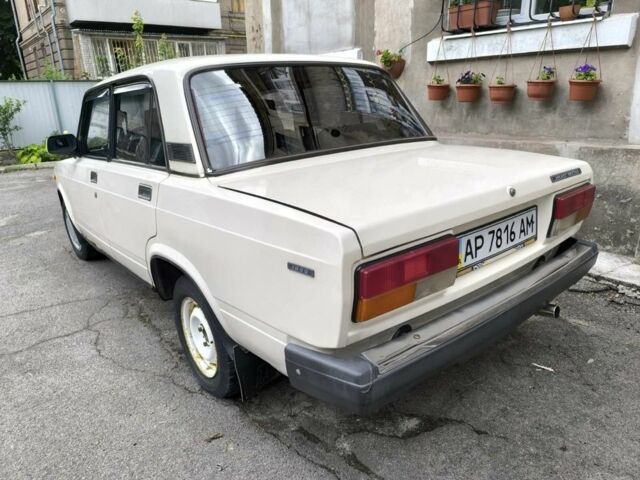 Белый ВАЗ 2107, объемом двигателя 1.6 л и пробегом 50 тыс. км за 805 $, фото 1 на Automoto.ua