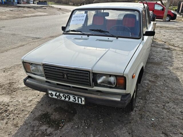 Белый ВАЗ 2107, объемом двигателя 0 л и пробегом 90 тыс. км за 900 $, фото 1 на Automoto.ua
