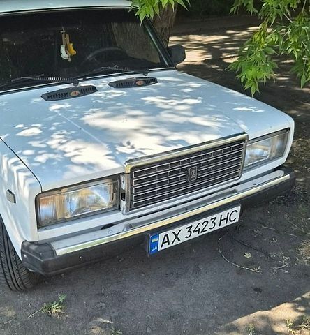 Белый ВАЗ 2107, объемом двигателя 1.5 л и пробегом 88 тыс. км за 1450 $, фото 1 на Automoto.ua