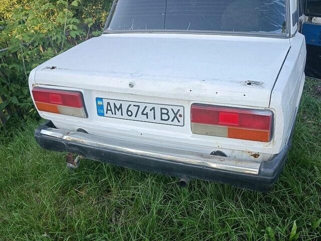 Белый ВАЗ 2107, объемом двигателя 1.45 л и пробегом 250 тыс. км за 156 $, фото 1 на Automoto.ua