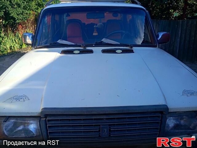 Белый ВАЗ 2107, объемом двигателя 1.2 л и пробегом 0 тыс. км за 500 $, фото 1 на Automoto.ua