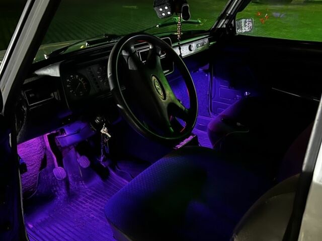 Белый ВАЗ 2107, объемом двигателя 1.5 л и пробегом 47 тыс. км за 1000 $, фото 1 на Automoto.ua