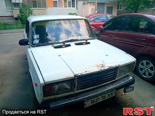 Белый ВАЗ 2107, объемом двигателя 1.5 л и пробегом 0 тыс. км за 350 $, фото 1 на Automoto.ua