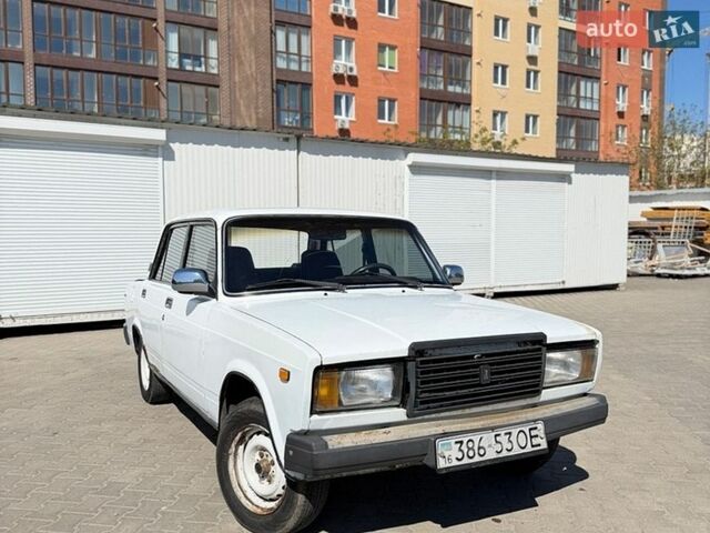 Белый ВАЗ 2107, объемом двигателя 1.5 л и пробегом 62 тыс. км за 800 $, фото 1 на Automoto.ua