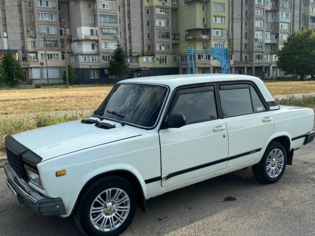 Белый ВАЗ 2107, объемом двигателя 1.3 л и пробегом 150 тыс. км за 1092 $, фото 1 на Automoto.ua