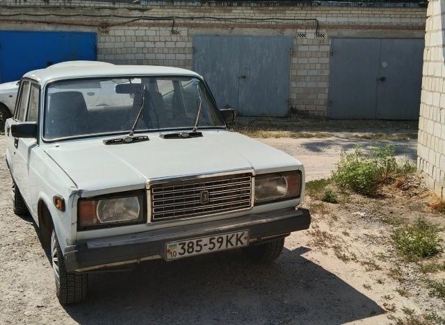 Білий ВАЗ 2107, об'ємом двигуна 0 л та пробігом 82 тис. км за 1202 $, фото 1 на Automoto.ua