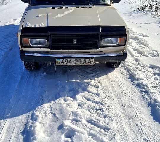 Білий ВАЗ 2107, об'ємом двигуна 1.5 л та пробігом 123 тис. км за 750 $, фото 1 на Automoto.ua