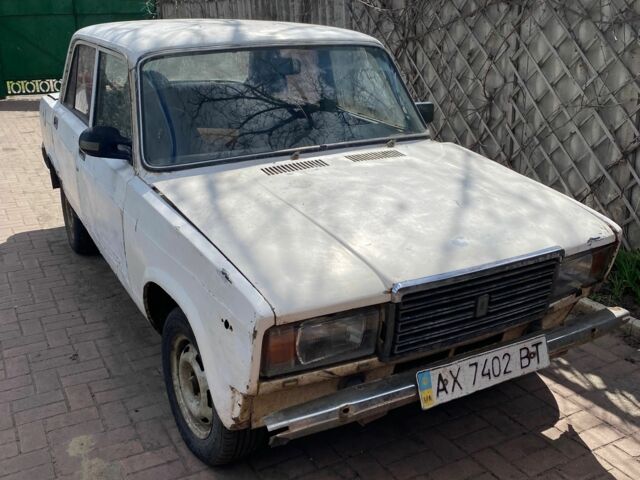 Белый ВАЗ 2107, объемом двигателя 0 л и пробегом 67 тыс. км за 229 $, фото 1 на Automoto.ua