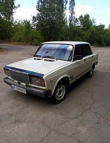 Белый ВАЗ 2107, объемом двигателя 1.57 л и пробегом 113 тыс. км за 1200 $, фото 1 на Automoto.ua