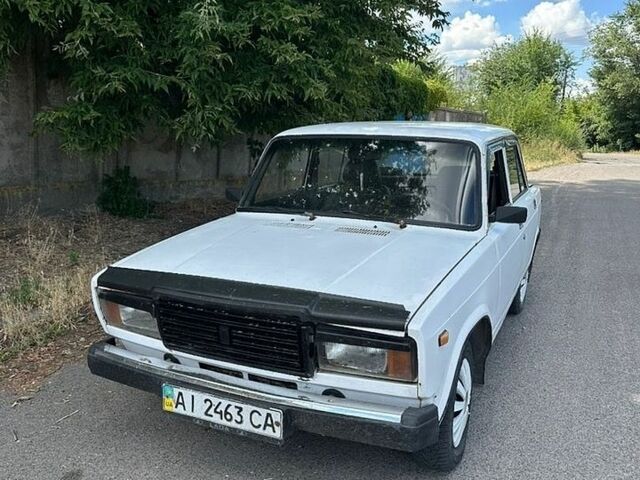 Белый ВАЗ 2107, объемом двигателя 1.6 л и пробегом 100 тыс. км за 450 $, фото 1 на Automoto.ua