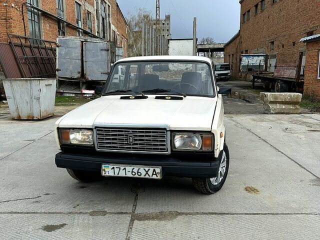Белый ВАЗ 2107, объемом двигателя 1.6 л и пробегом 97 тыс. км за 780 $, фото 1 на Automoto.ua