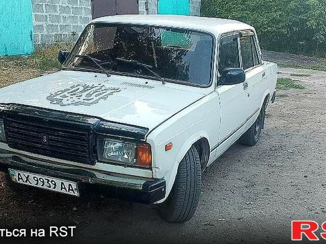 Белый ВАЗ 2107, объемом двигателя 1.5 л и пробегом 50 тыс. км за 700 $, фото 1 на Automoto.ua