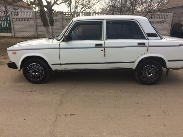 Білий ВАЗ 2107, об'ємом двигуна 1.5 л та пробігом 92 тис. км за 1400 $, фото 1 на Automoto.ua