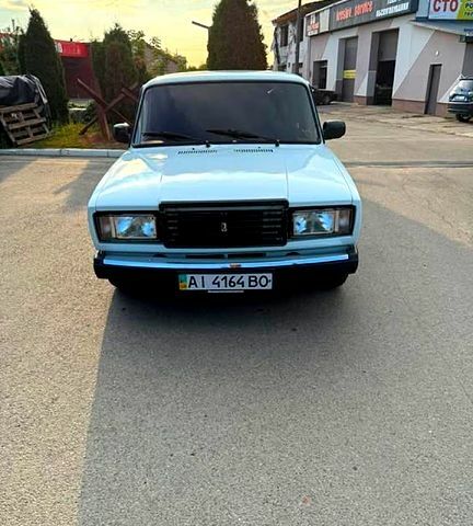 Белый ВАЗ 2107, объемом двигателя 1.5 л и пробегом 80 тыс. км за 800 $, фото 1 на Automoto.ua