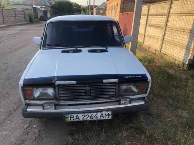 Белый ВАЗ 2107, объемом двигателя 1.5 л и пробегом 3 тыс. км за 563 $, фото 1 на Automoto.ua