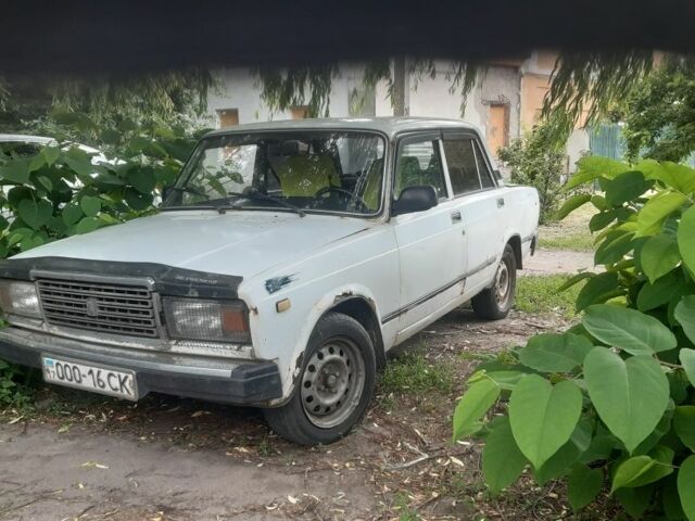 Белый ВАЗ 2107, объемом двигателя 1.6 л и пробегом 59 тыс. км за 411 $, фото 1 на Automoto.ua