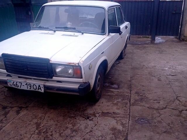 Белый ВАЗ 2107, объемом двигателя 1.3 л и пробегом 0 тыс. км за 400 $, фото 1 на Automoto.ua