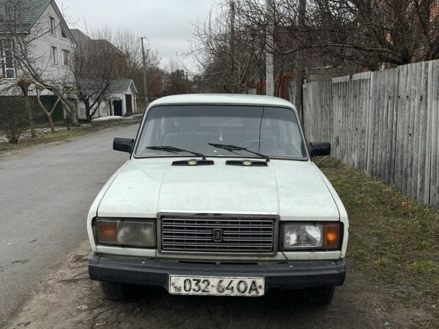 Белый ВАЗ 2107, объемом двигателя 1.5 л и пробегом 70 тыс. км за 531 $, фото 1 на Automoto.ua